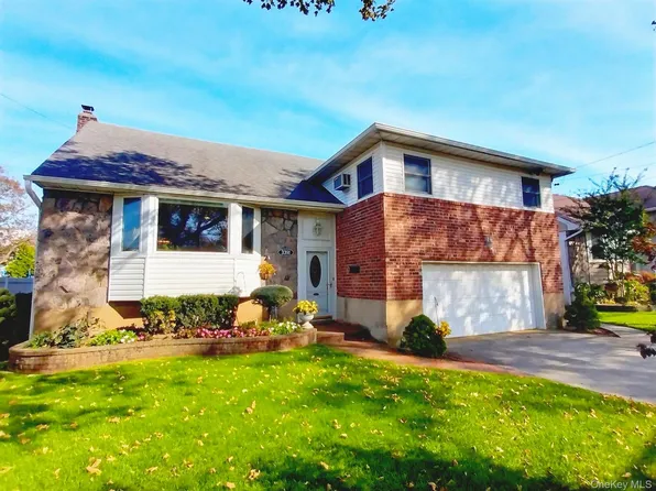 3391 Fairway Road, Oceanside, NY 11572
