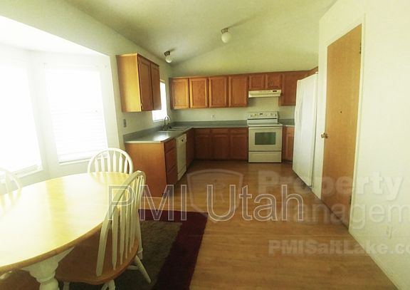 4th image of 4414 W Thayn Dr