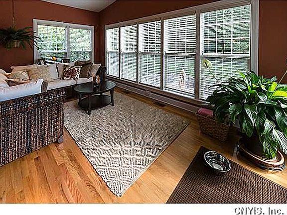 4th image of 8230 Longworth Ct