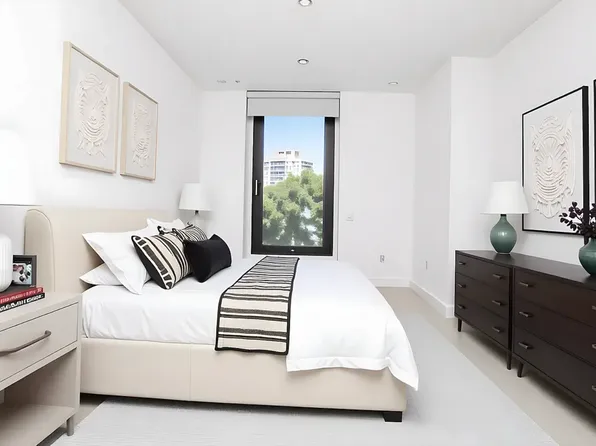 402 East 118th Street image 1 of 14