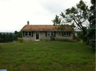 1697 Running Deer Dr, Auburn, PA 17922