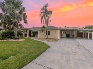 6454 Beechwood Ave, Sarasota, FL 34231