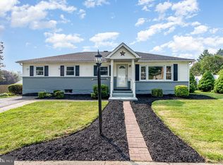 7 Brentwood Rd, Camp Hill, PA 17011