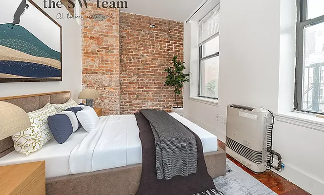 Rented by Living New York | media 12