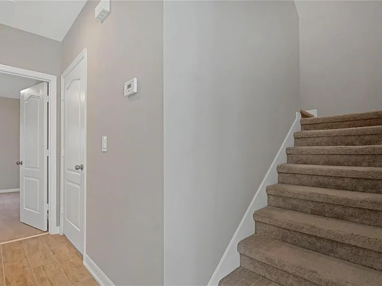 310 Cedar Bark Ln — Photo 14