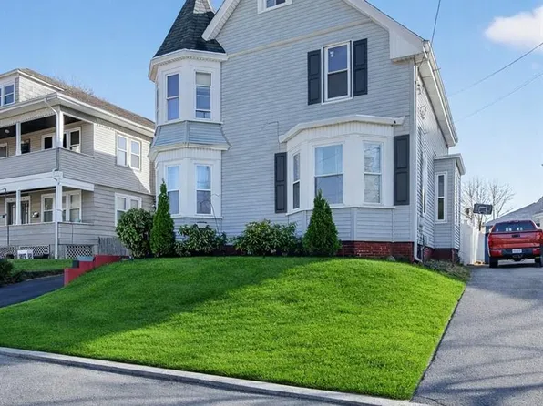 70 Glenwood Ave, Cranston, RI 02910