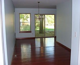 Dining room in addition to the eating area