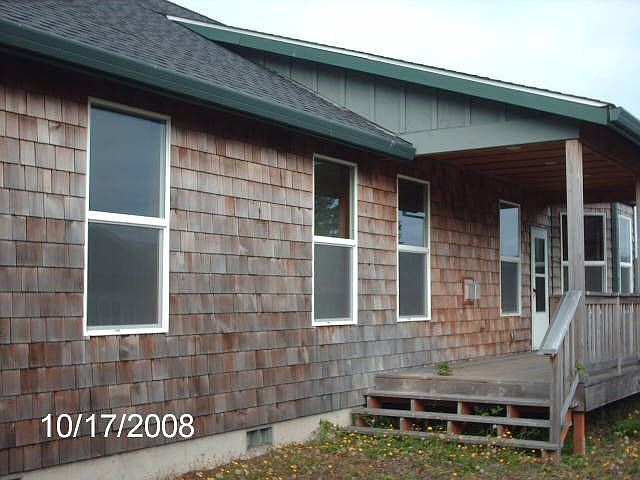 2nd image of 5396 NE Port Ln