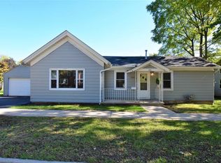 291 S Janesville St, Whitewater, WI 53190