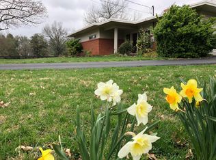 3019 N Winchester Acres Rd, Louisville, KY 40245