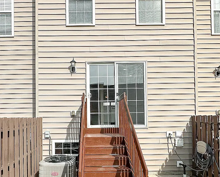 3801 Dowitcher Ln — Photo 33