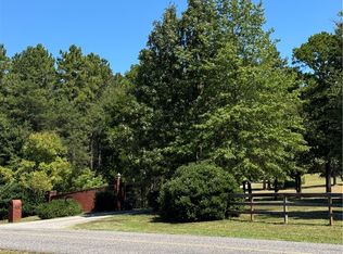 801 Alaskan Trl, Russellville, AR 72802