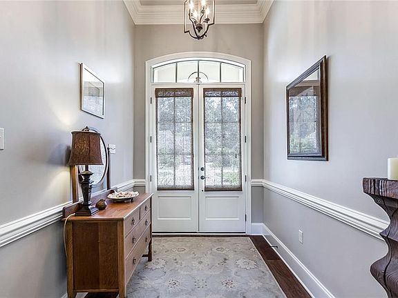 3rd image of 1125 Avenue Saint Germain