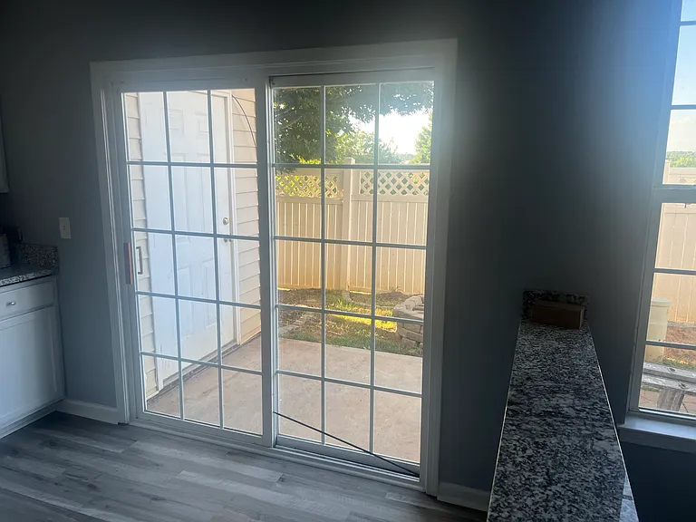 7611 Bluff Point Ln — Photo 10