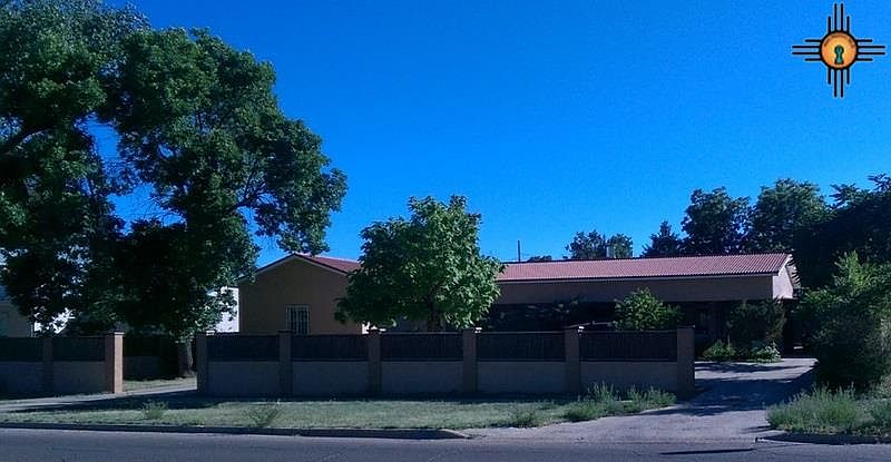 1st image of 2429 Hot Springs Blvd