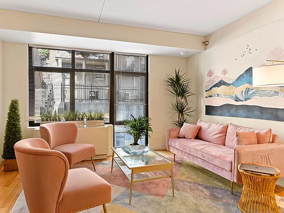 2nd image of 3536 Cambridge Ave APT 3C