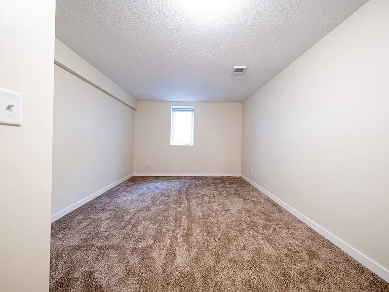 14200 Elgin Ct — Photo 20