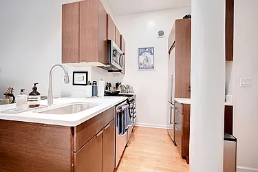 Rented by Urbane Brokerage