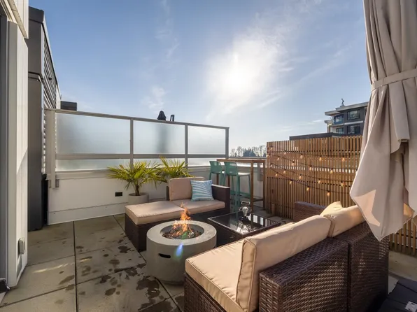 8693 Oolichan Way #3, Vancouver, BC V5S 0G7