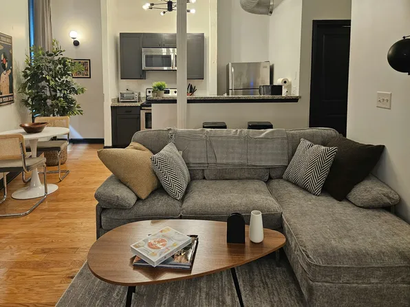 172 River St APT 102, Troy, NY 12180