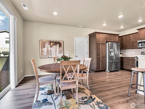 5th image of 31927 Tolmie Lane