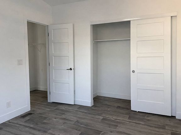 5th image of 1305 W Prince Rd Unit 23