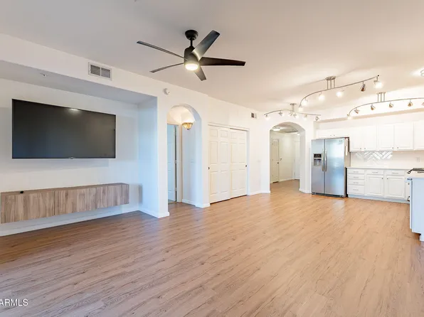 920 E DEVONSHIRE Avenue #2019, Phoenix, AZ 85014