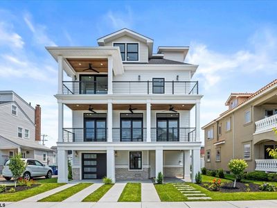 213 N Iroquois Ave, Margate, NJ, 08402