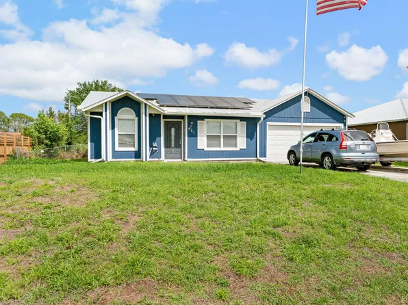 661 NW Kildare Street, Port St Lucie, FL 34983