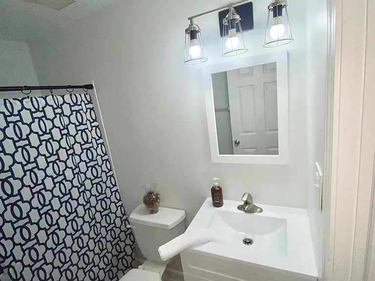58 E 11th Ave #2 — Photo 17