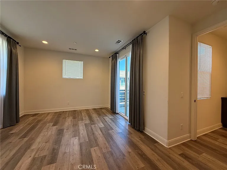 7362 Luminaire Pl — Photo 29