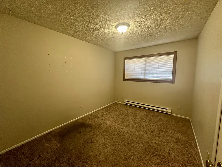 366 W Tamarack Ln — Photo 16