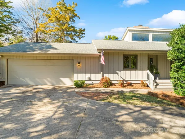 5101 Gamton Ct, Charlotte, NC 28226