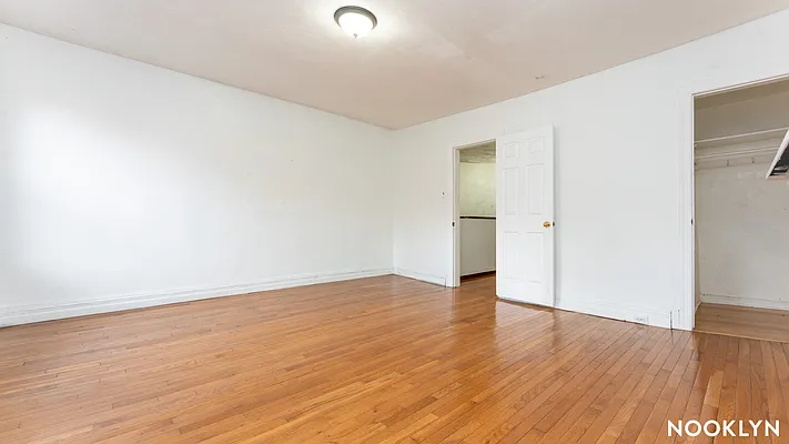 Rented by Nooklyn NYC LLC | media 6