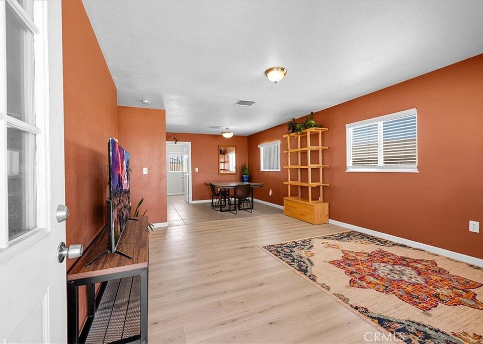 1st image of 5566 Cahuilla Ave