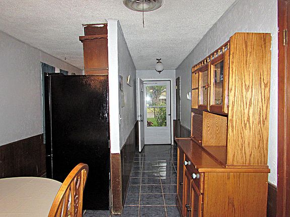 2nd image of 308 N Bliss Ave