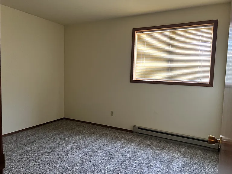 235 N 1st St #3 — Photo 14