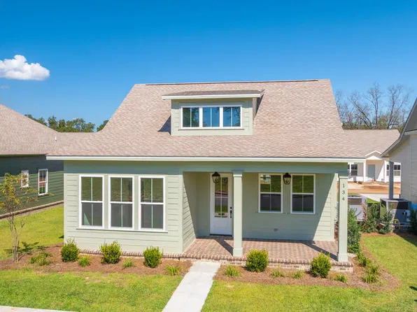 134 Wynwood Dr, Thomasville, GA 31792