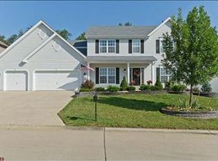 910 Bentley Park Cir, O'Fallon, MO