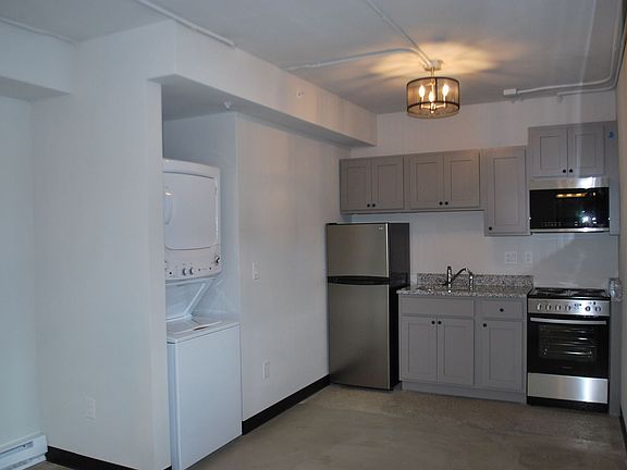 2nd image of 1219 34th St #312