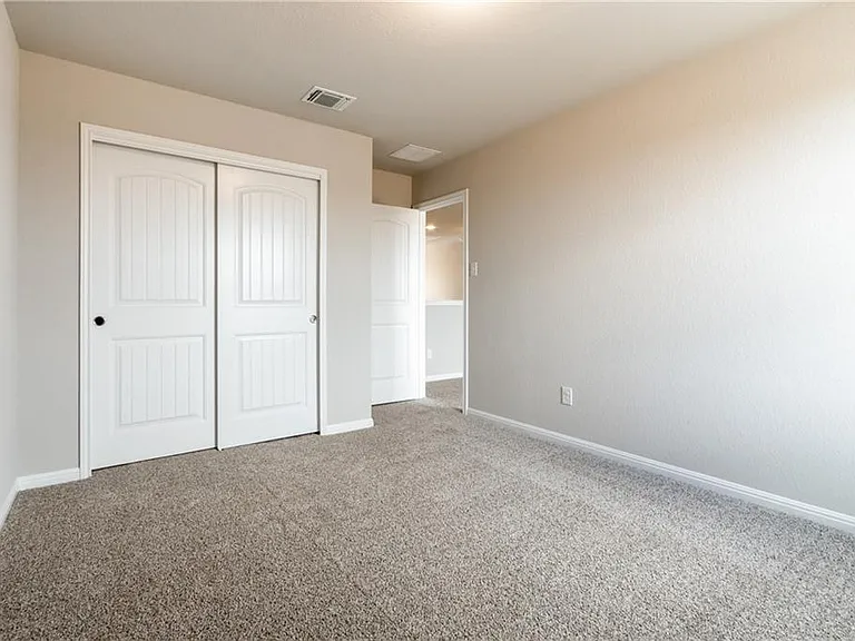2718 Bridekirk Dr — Photo 30