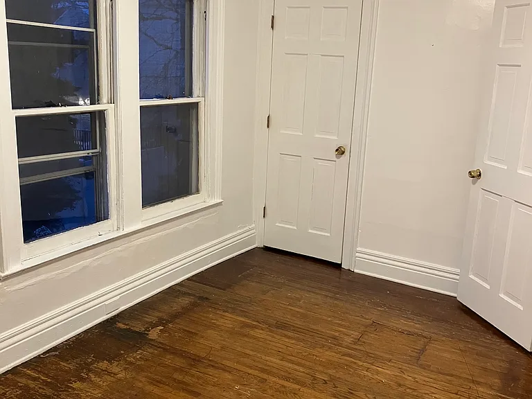 39 Plymouth Ave #3 — Photo 3