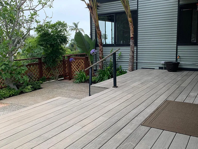 Your own private lanai overlooking the Pacific Ocean! Landlord resides on same property in double story house slightly pictured here.