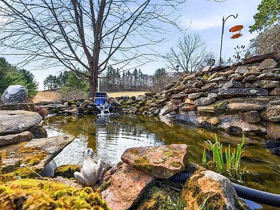 5th image of 14822 West Holmen Road