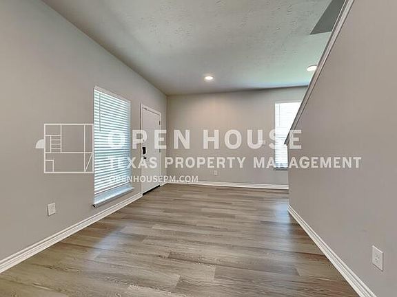 5th image of 6602 Albion Crescent Dr