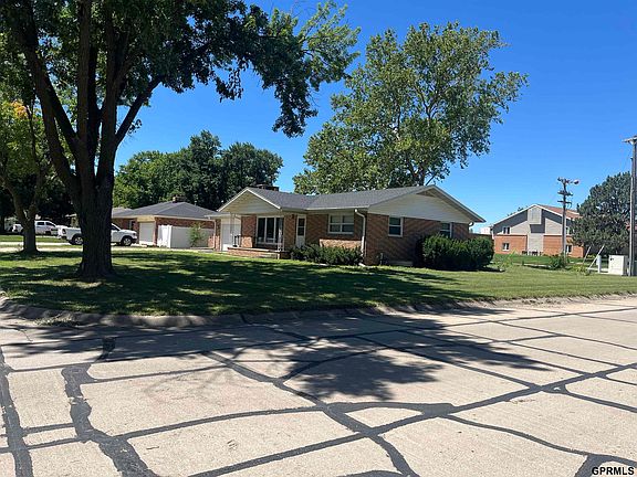 4th image of 2198 Northridge Dr