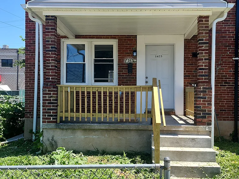 5425 Crismer Ave — Photo 17