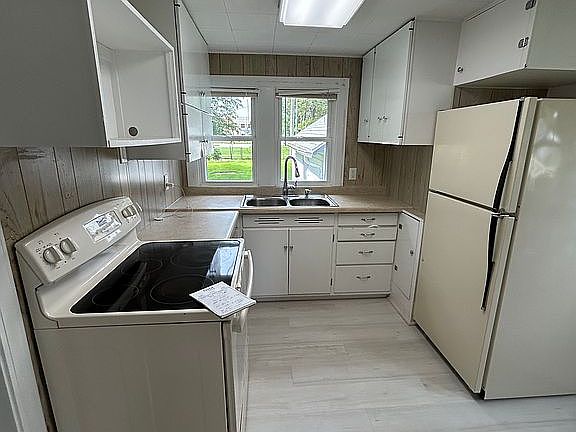 Work triangle in kitchen