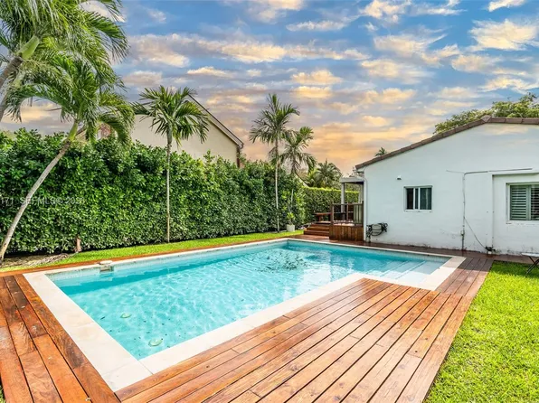 1223 NE 102nd St, Miami Shores, FL 33138