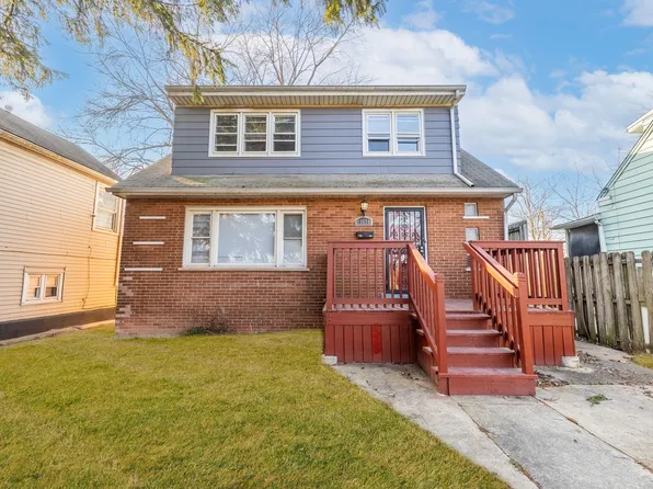 13620 S Wentworth Ave, Riverdale, IL 60827